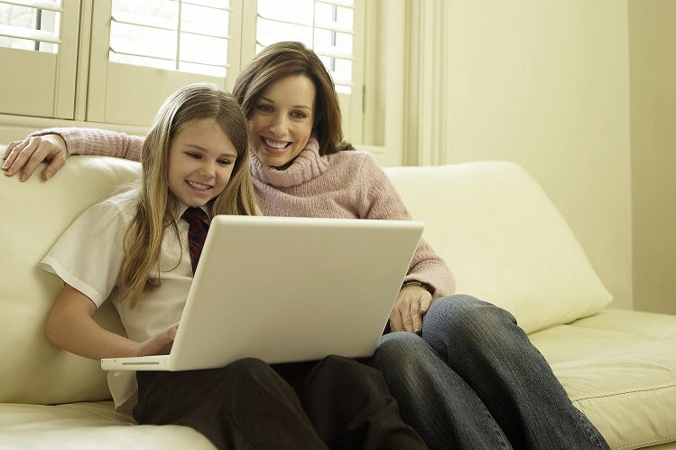Top 3 Homeschooling Tips for Parents Who Want to Keep Their Child Engaged